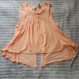 True craft medium salmon colored tank top
